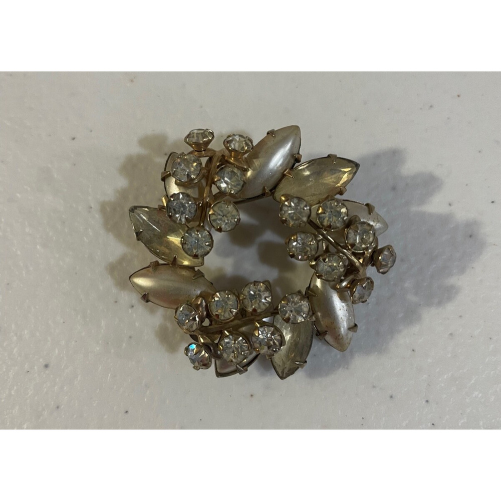 Vintage Silver Tone Rhinestone Brooch Pin Gray Swirl Loop Circle Costume Fun